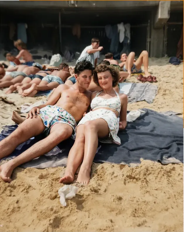 Hand-restored black-and-white photograph, the after side of a MemoryCherish before-and-after