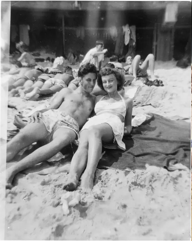 Original black-and-white photograph before it was restored by hand