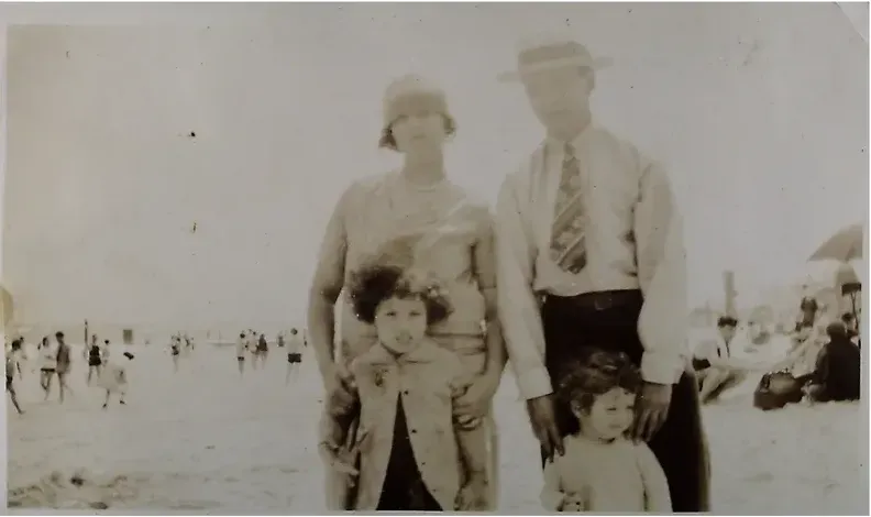 Black-and-white pre-1950 photograph before hand colorization by MemoryCherish artists