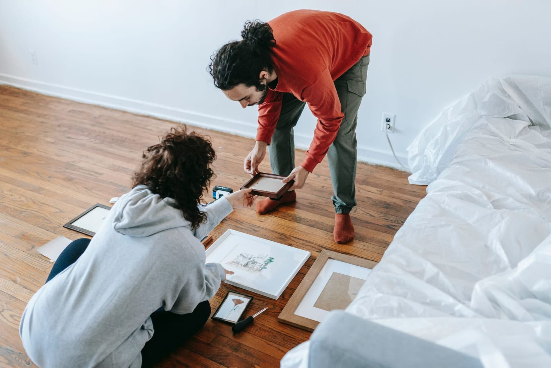 How to Easily Frame a Print Like an Expert