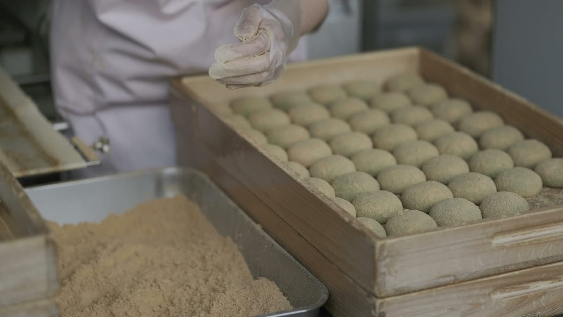 Discover the Irresistible Magic of Mochi: The Ultimate Guide to Japan's Chewy Delight