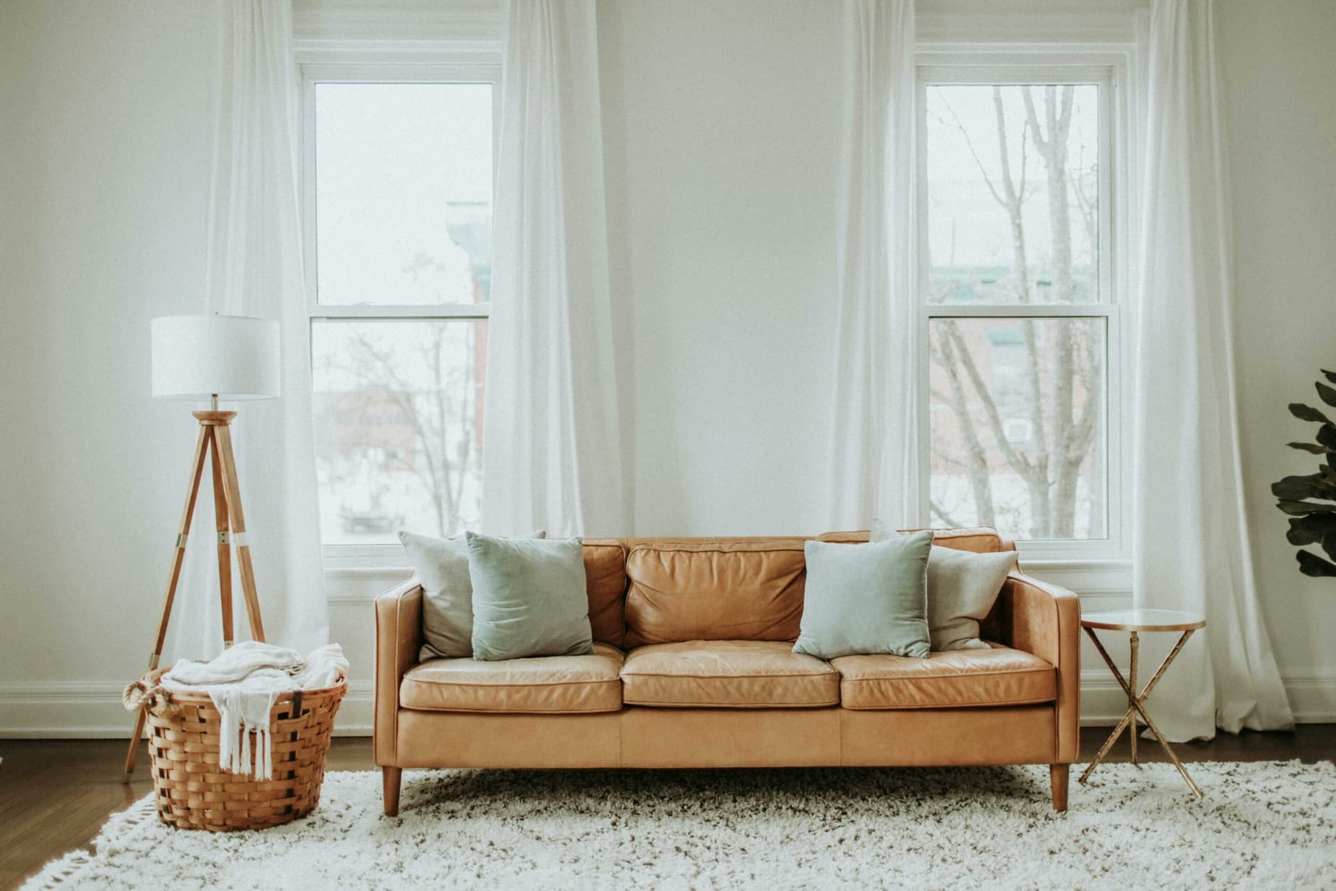Scandinavian Design: Minimalist Aesthetic with Functional Warmth