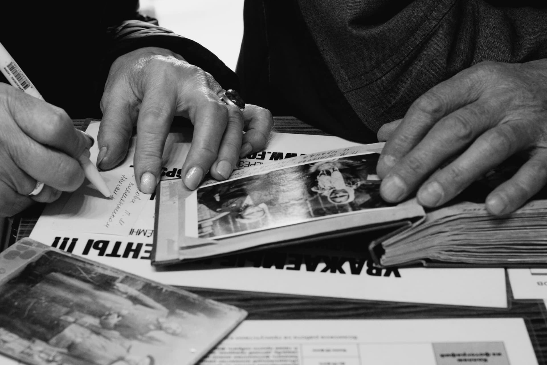 What to Do With Old Photo Albums: Creative Ideas