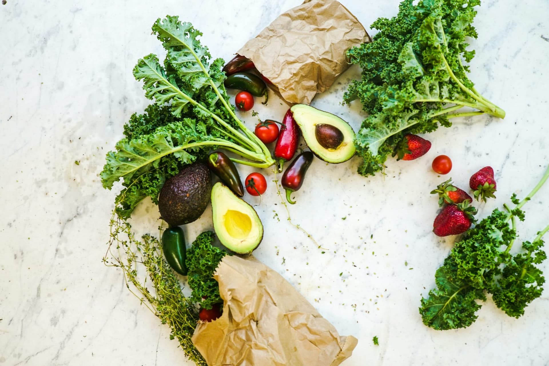 Senior Nutrition: 5 Essential Diet Tips for Healthy Eating and Elderly Health