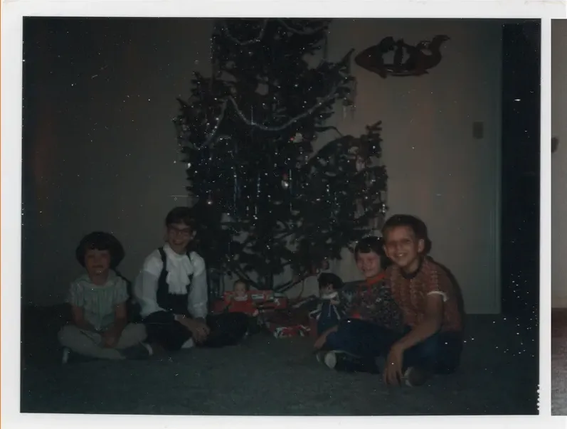 Black-and-white 1950s-1970s photograph before hand colorization by MemoryCherish artists