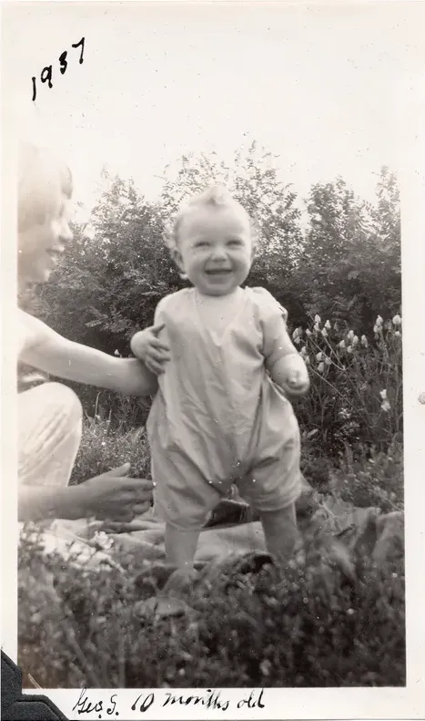 Black-and-white 1950s-1970s photograph before hand colorization by MemoryCherish artists
