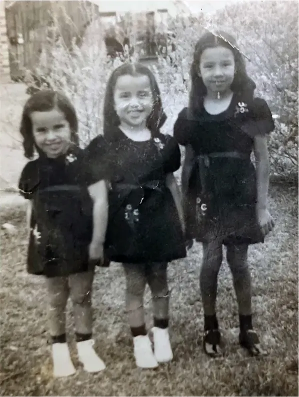 Black-and-white 1950s-1970s photograph before hand colorization by MemoryCherish artists