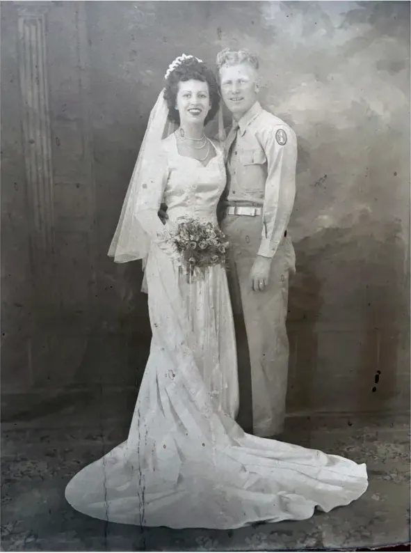 Black-and-white pre-1950 photograph before hand colorization by MemoryCherish artists