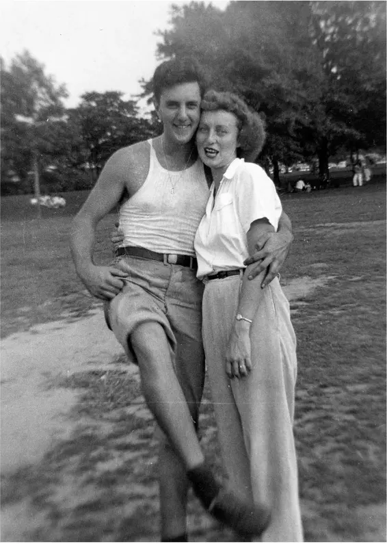 Black-and-white pre-1950 photograph before hand colorization by MemoryCherish artists