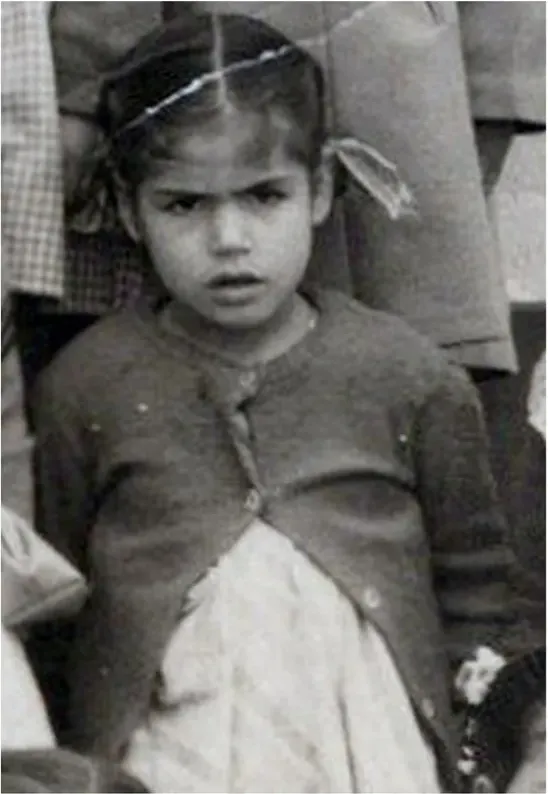 Black-and-white 1950s-1970s photograph before hand colorization by MemoryCherish artists