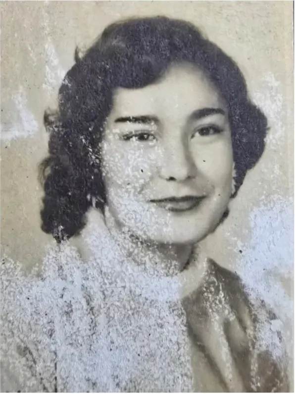 Black-and-white 1950s-1970s photograph before hand colorization by MemoryCherish artists
