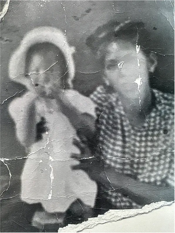 Black-and-white 1950s-1970s photograph before hand colorization by MemoryCherish artists
