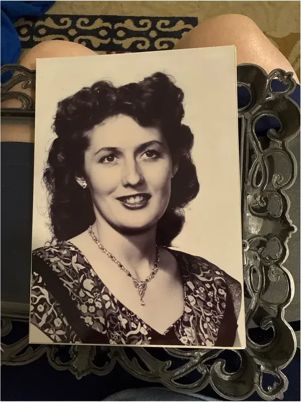Black-and-white 1950s-1970s photograph before hand colorization by MemoryCherish artists