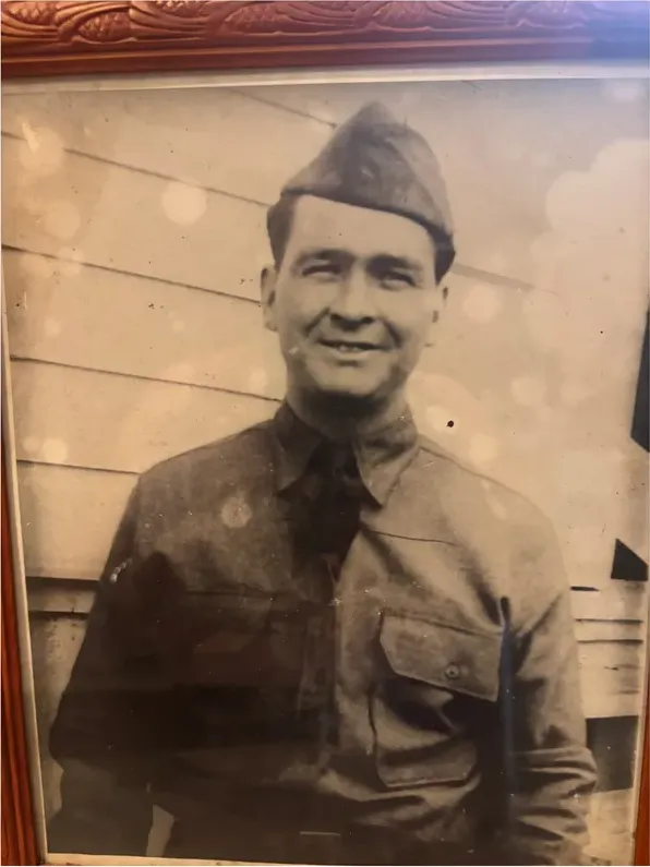 Black-and-white pre-1950 photograph before hand colorization by MemoryCherish artists