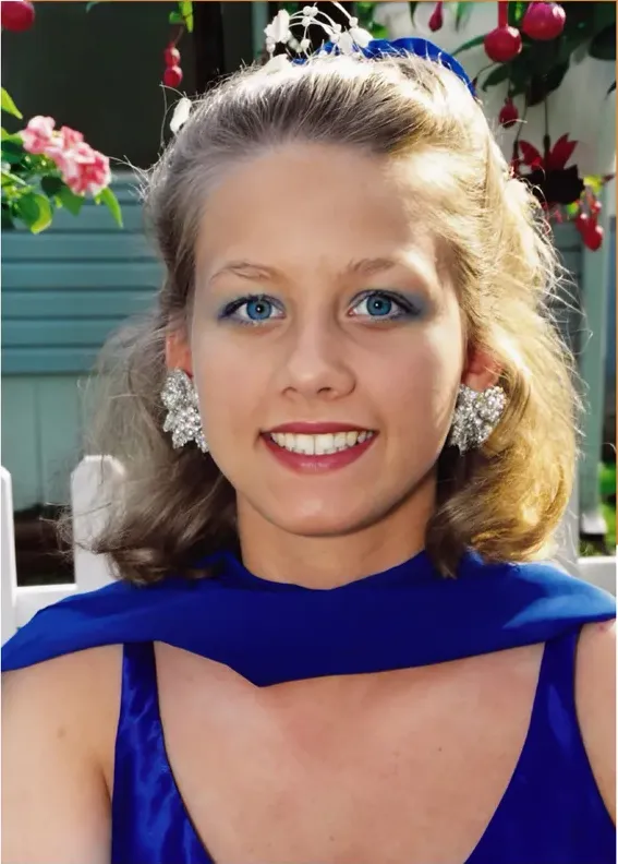 The same 1980s-plus photo restored by hand at MemoryCherish, fading corrected and clarity brought back