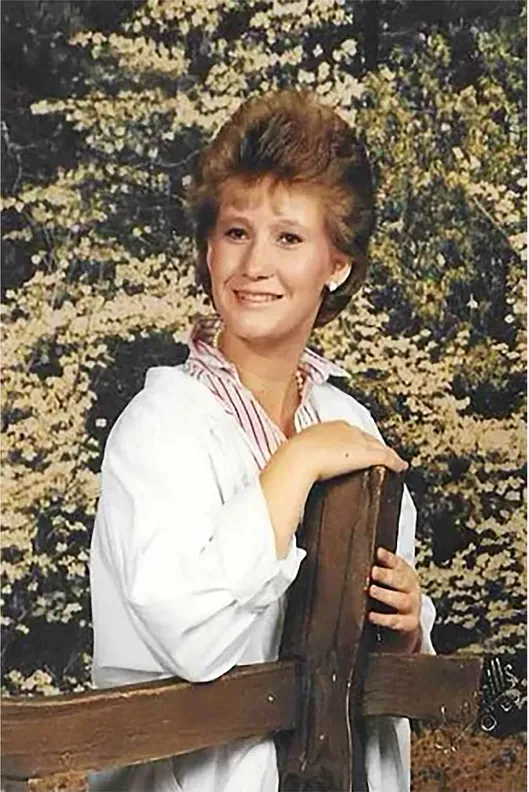 Fading on a 1980s-plus photograph, before hand restoration by MemoryCherish artists