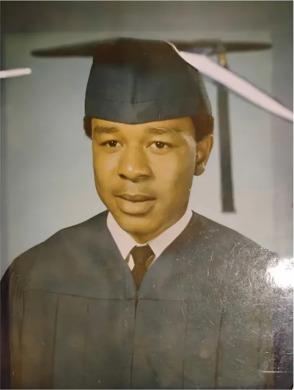 Scratches on a 1950s-1970s photograph, before hand restoration by MemoryCherish artists