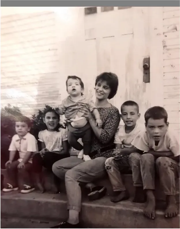 Black-and-white 1950s-1970s photograph before hand colorization by MemoryCherish artists
