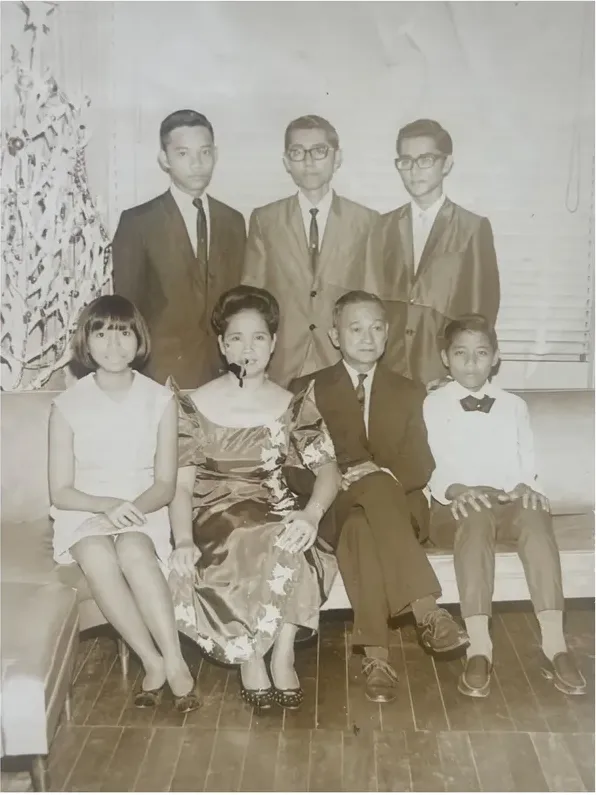 Black-and-white 1950s-1970s photograph before hand colorization by MemoryCherish artists